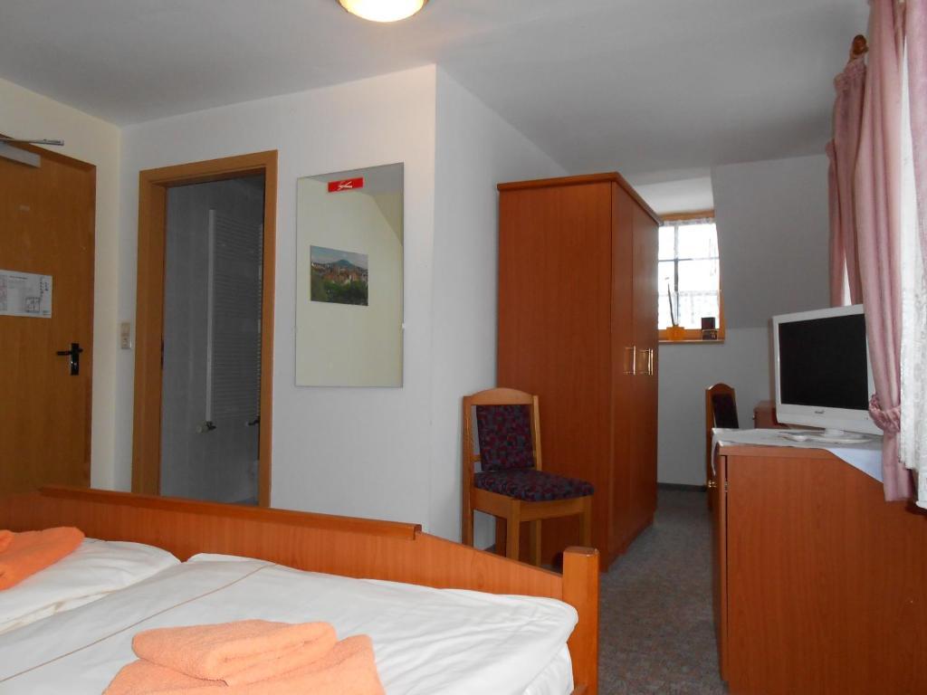 Goldener Engel /Pension Гёрлиц Номер фото