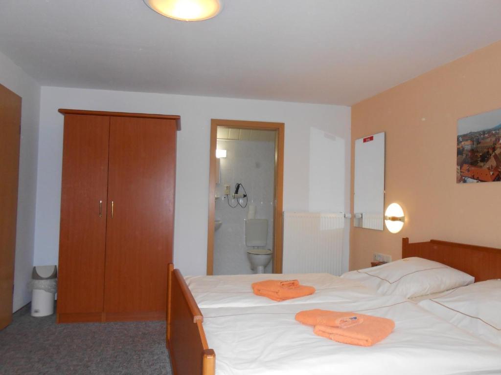 Goldener Engel /Pension Гёрлиц Номер фото